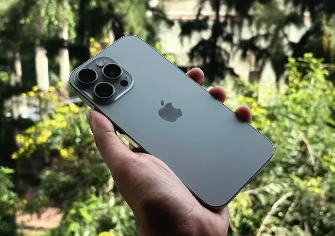 iPhone 16 Pro Max United State